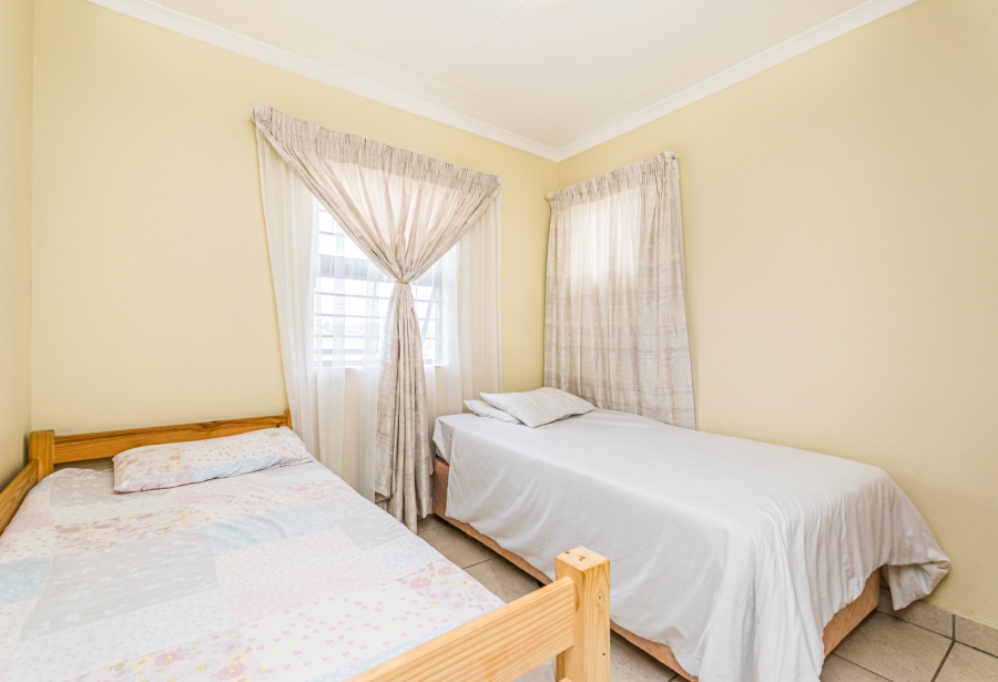 3 Bedroom Property for Sale in Mindalore Gauteng