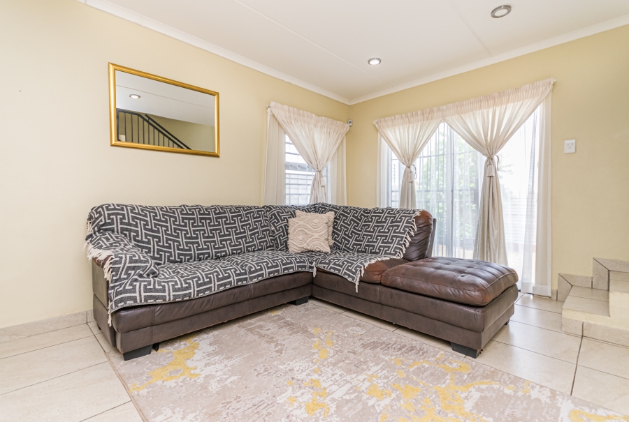 3 Bedroom Property for Sale in Mindalore Gauteng