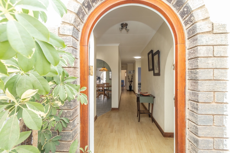4 Bedroom Property for Sale in Greymont Gauteng