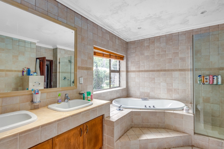 4 Bedroom Property for Sale in River Club Gauteng