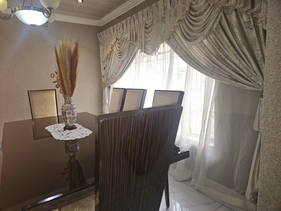 4 Bedroom Property for Sale in Eden Glen Gauteng