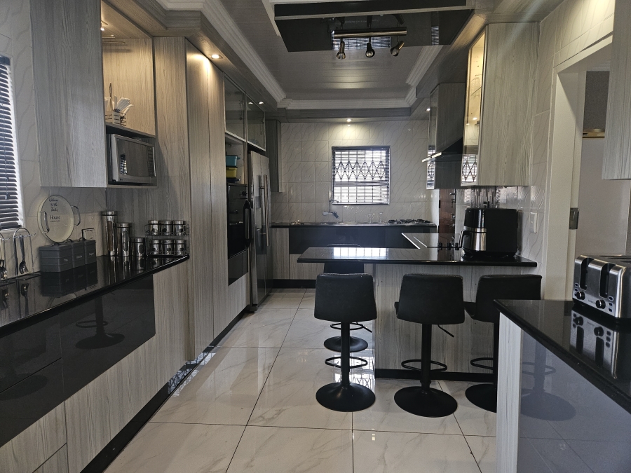 4 Bedroom Property for Sale in Eden Glen Gauteng