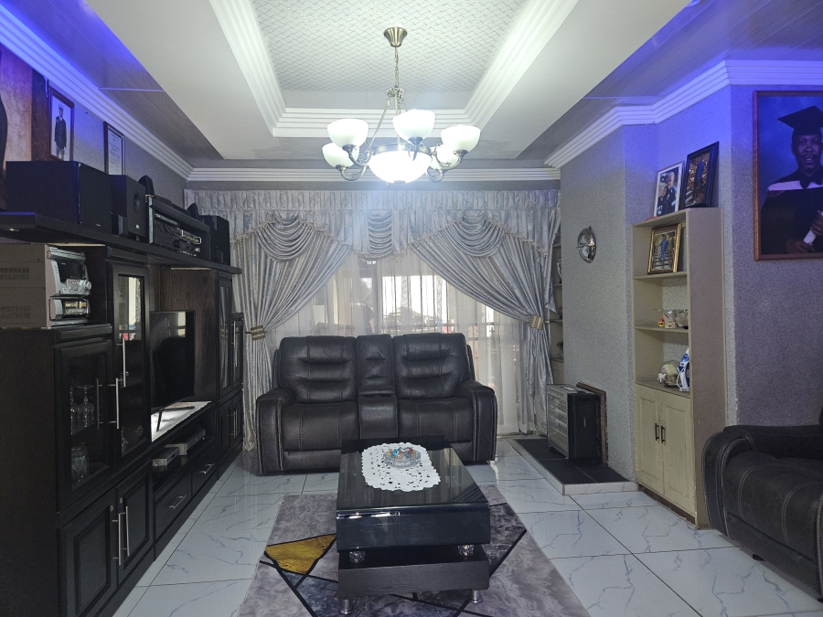4 Bedroom Property for Sale in Eden Glen Gauteng