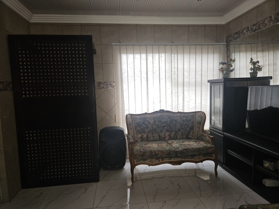 4 Bedroom Property for Sale in Eden Glen Gauteng