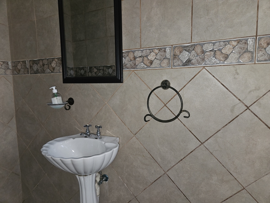 4 Bedroom Property for Sale in Eden Glen Gauteng