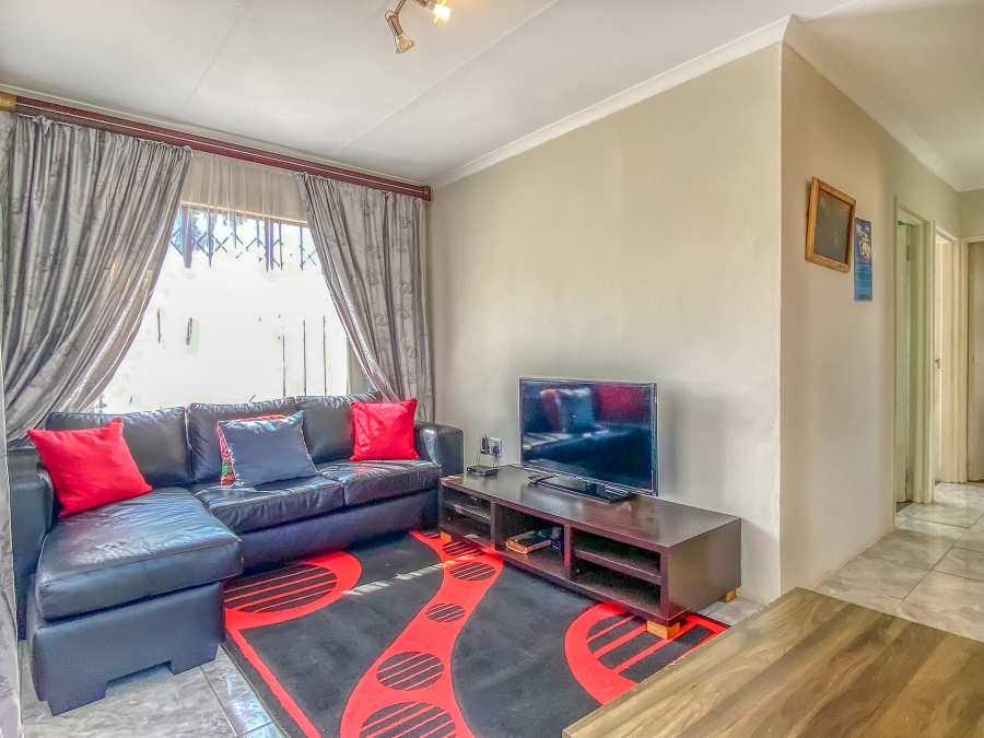 3 Bedroom Property for Sale in Groblerpark Gauteng