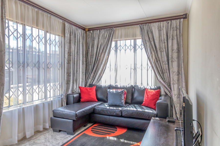3 Bedroom Property for Sale in Groblerpark Gauteng