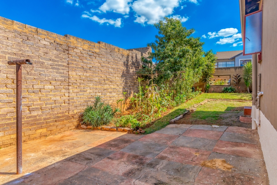 3 Bedroom Property for Sale in Groblerpark Gauteng
