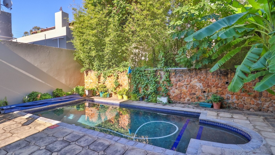 5 Bedroom Property for Sale in Kyalami Glen Estate Gauteng