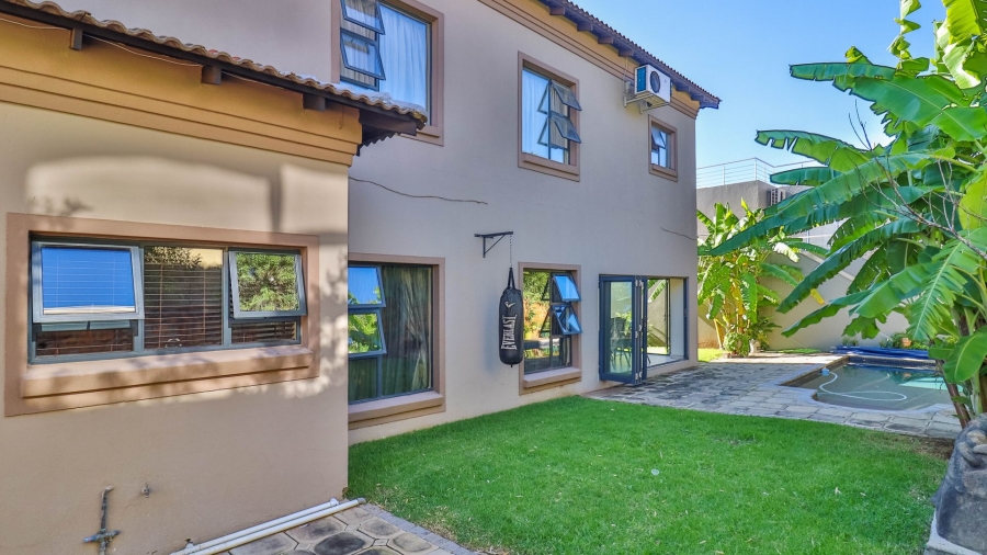 5 Bedroom Property for Sale in Kyalami Glen Estate Gauteng