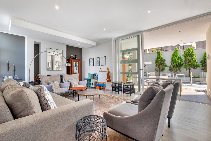 4 Bedroom Property for Sale in Illovo Gauteng