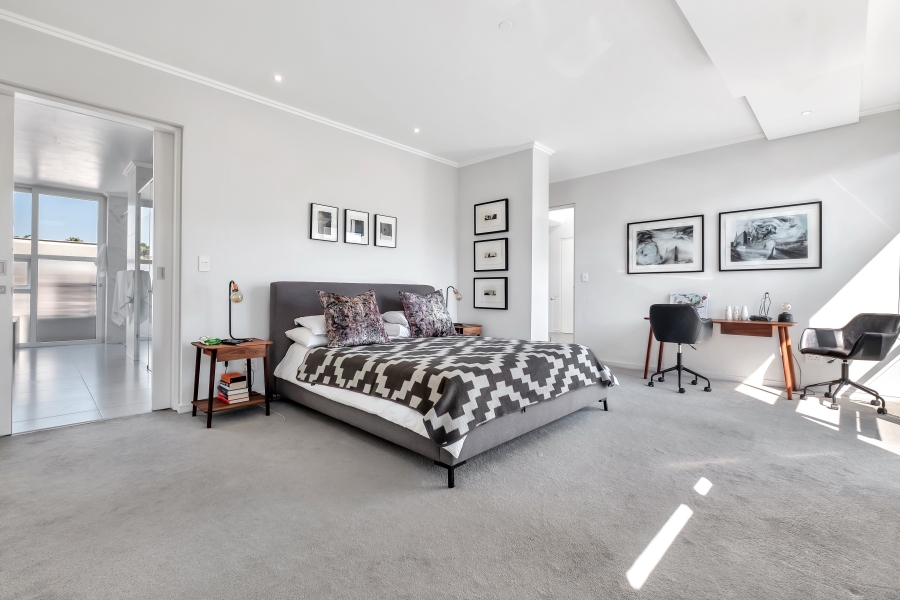 4 Bedroom Property for Sale in Illovo Gauteng