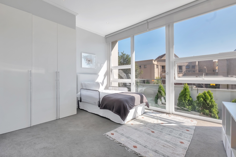 4 Bedroom Property for Sale in Illovo Gauteng