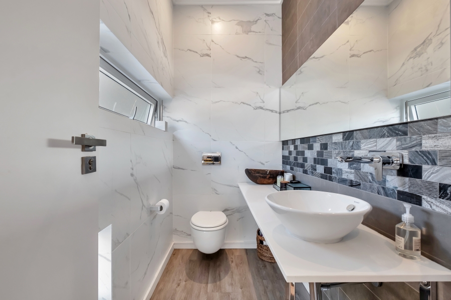 4 Bedroom Property for Sale in Illovo Gauteng