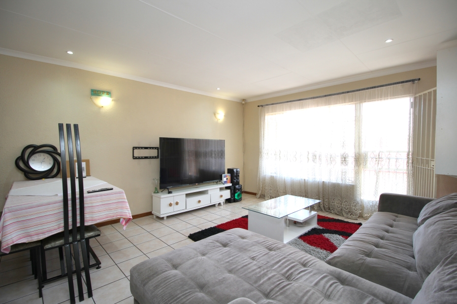 2 Bedroom Property for Sale in Ferndale Gauteng