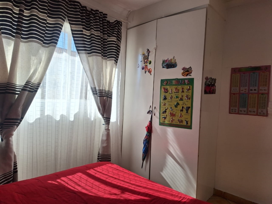 2 Bedroom Property for Sale in Rensburg Gauteng