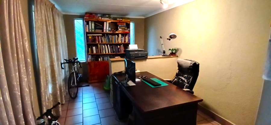 2 Bedroom Property for Sale in Henley on Klip Gauteng