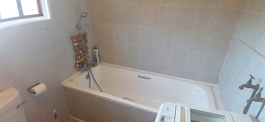 2 Bedroom Property for Sale in Henley on Klip Gauteng