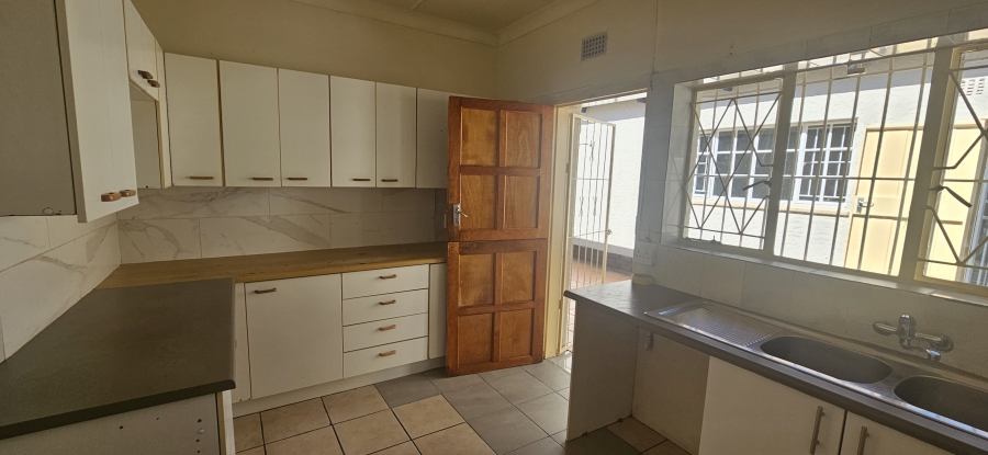 3 Bedroom Property for Sale in Edenvale Central Gauteng