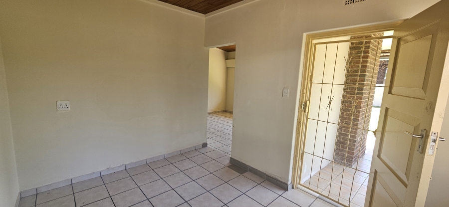 3 Bedroom Property for Sale in Edenvale Central Gauteng