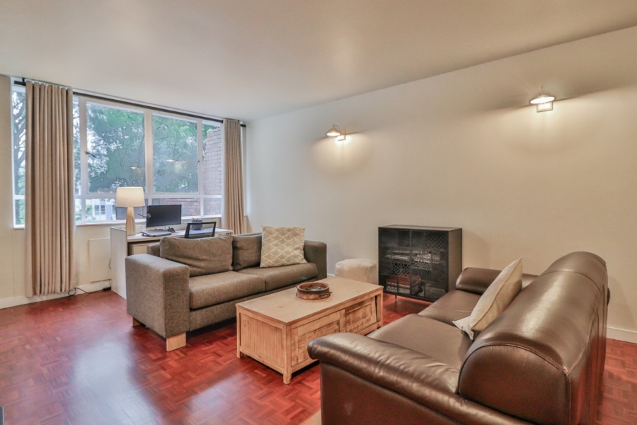 To Let 3 Bedroom Property for Rent in Benmore Gardens Gauteng