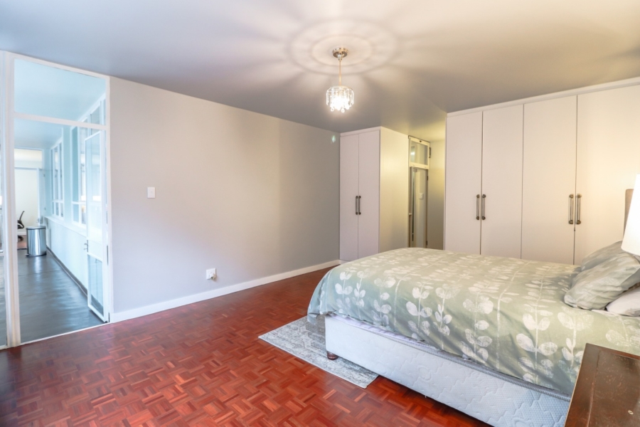 To Let 3 Bedroom Property for Rent in Benmore Gardens Gauteng