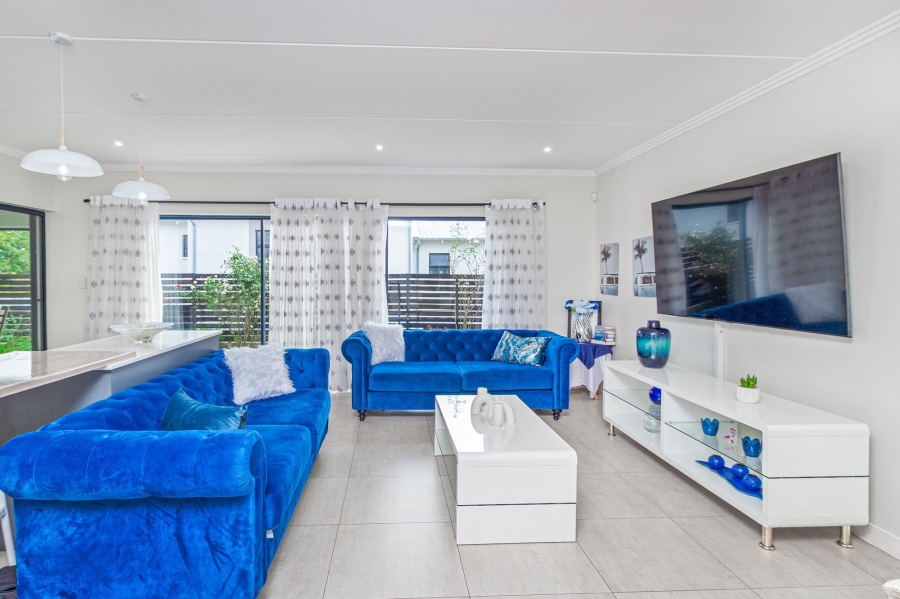 3 Bedroom Property for Sale in Amorosa Gauteng