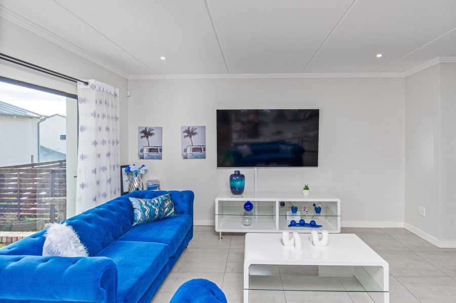 3 Bedroom Property for Sale in Amorosa Gauteng