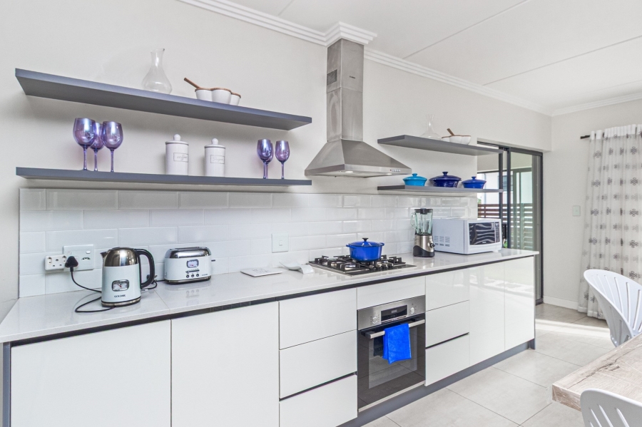 3 Bedroom Property for Sale in Amorosa Gauteng