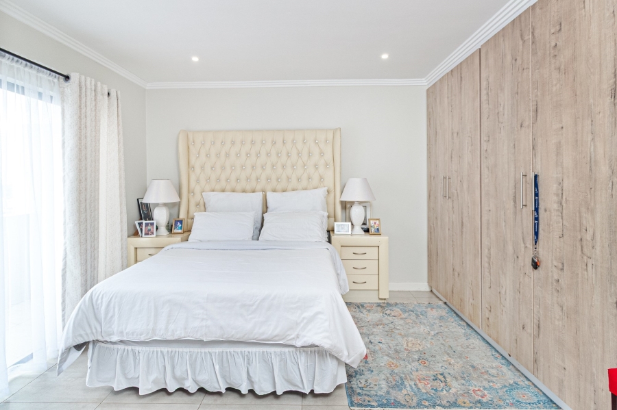 3 Bedroom Property for Sale in Amorosa Gauteng
