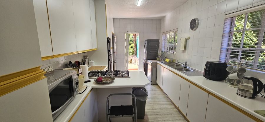 3 Bedroom Property for Sale in New Redruth Gauteng