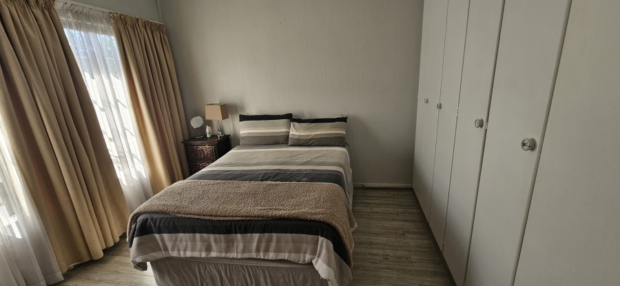 3 Bedroom Property for Sale in New Redruth Gauteng
