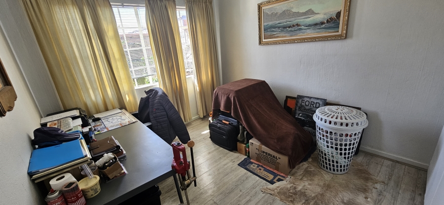 3 Bedroom Property for Sale in New Redruth Gauteng