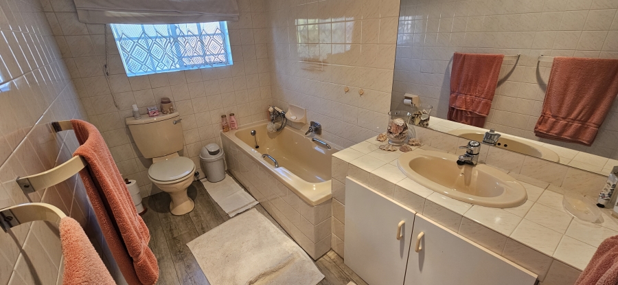 3 Bedroom Property for Sale in New Redruth Gauteng