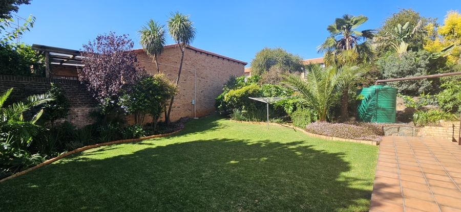 3 Bedroom Property for Sale in New Redruth Gauteng