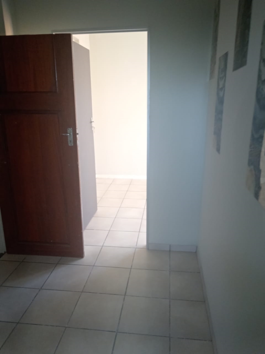 2 Bedroom Property for Sale in Sunnyside Gauteng