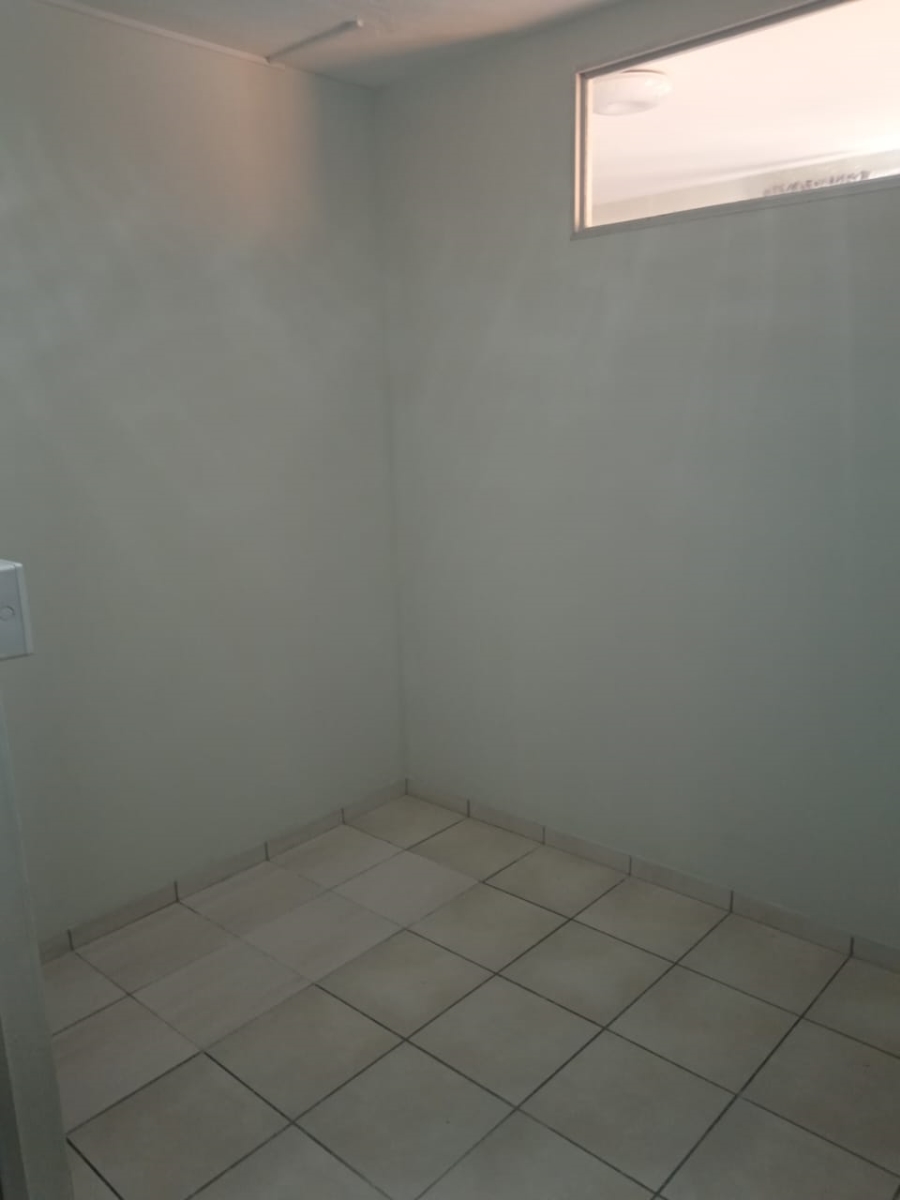 2 Bedroom Property for Sale in Sunnyside Gauteng