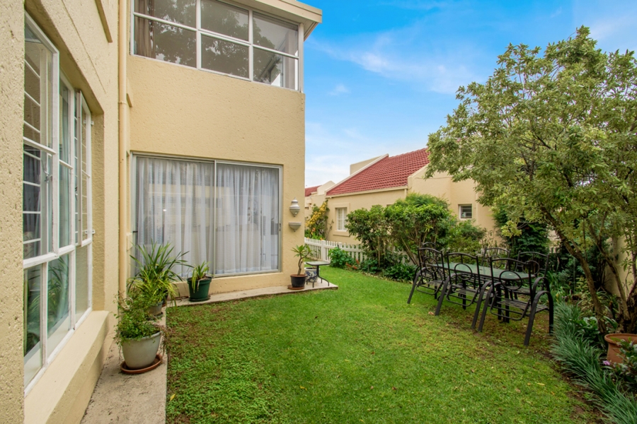 2 Bedroom Property for Sale in Morningside Gauteng