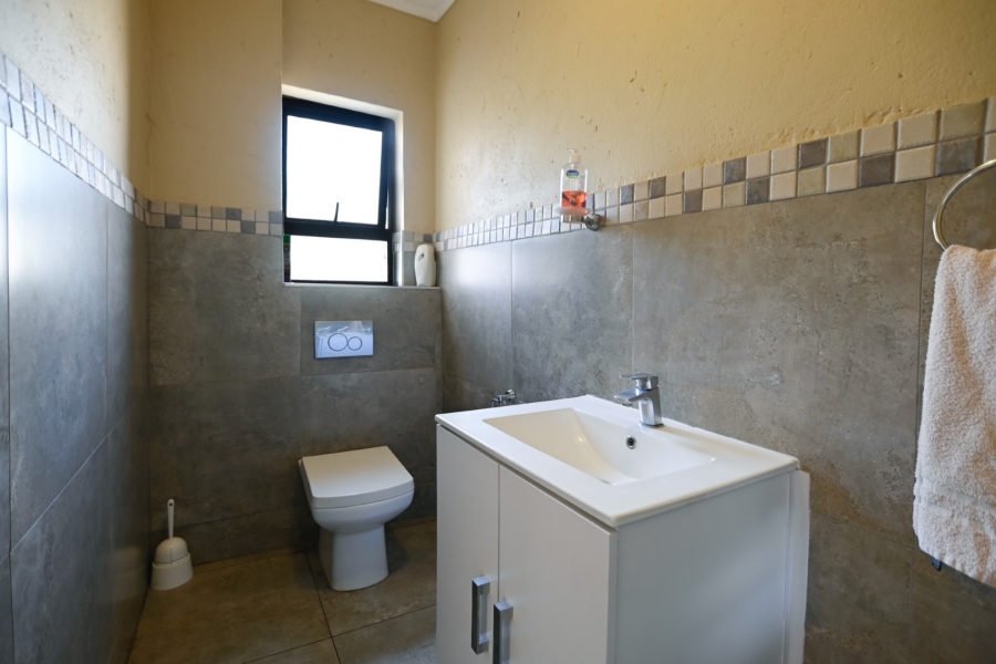 4 Bedroom Property for Sale in Sable Hills Gauteng
