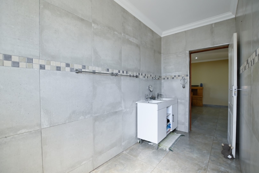 4 Bedroom Property for Sale in Sable Hills Gauteng