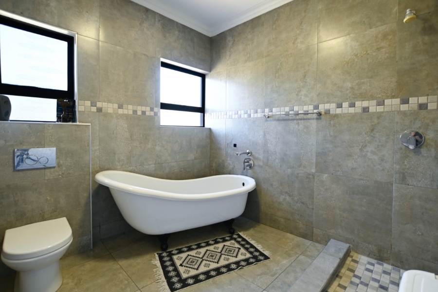 4 Bedroom Property for Sale in Sable Hills Gauteng