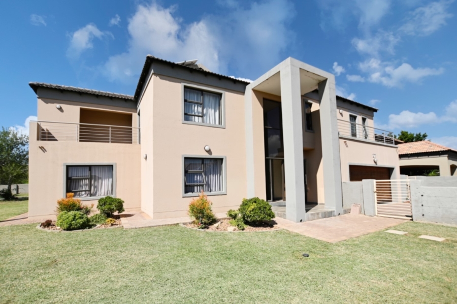 4 Bedroom Property for Sale in Sable Hills Gauteng
