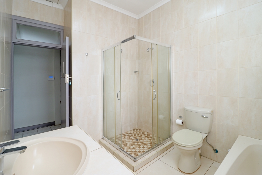 4 Bedroom Property for Sale in Fairmount Gauteng