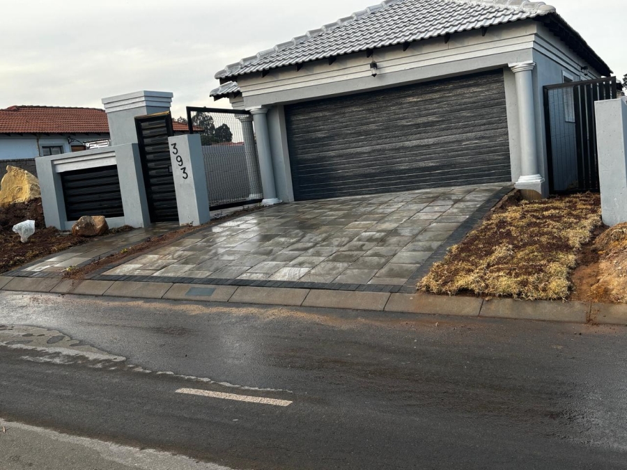 3 Bedroom Property for Sale in Munsieville South Gauteng