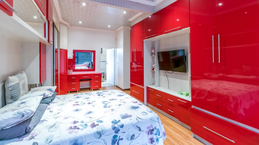 4 Bedroom Property for Sale in Cresta Gauteng