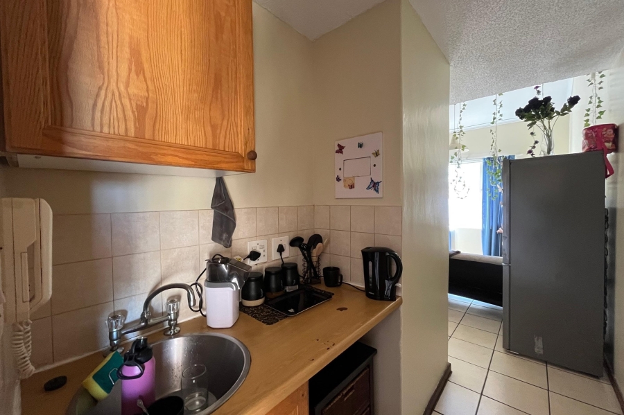 1 Bedroom Property for Sale in Hatfield Gauteng