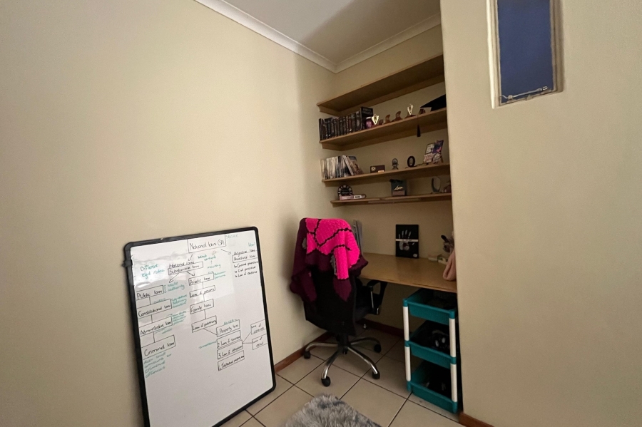 1 Bedroom Property for Sale in Hatfield Gauteng