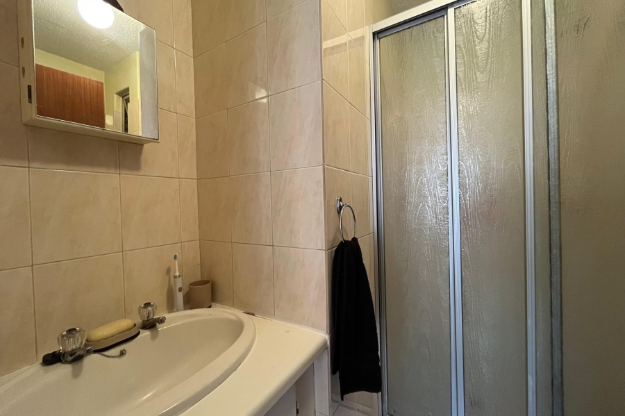 1 Bedroom Property for Sale in Hatfield Gauteng