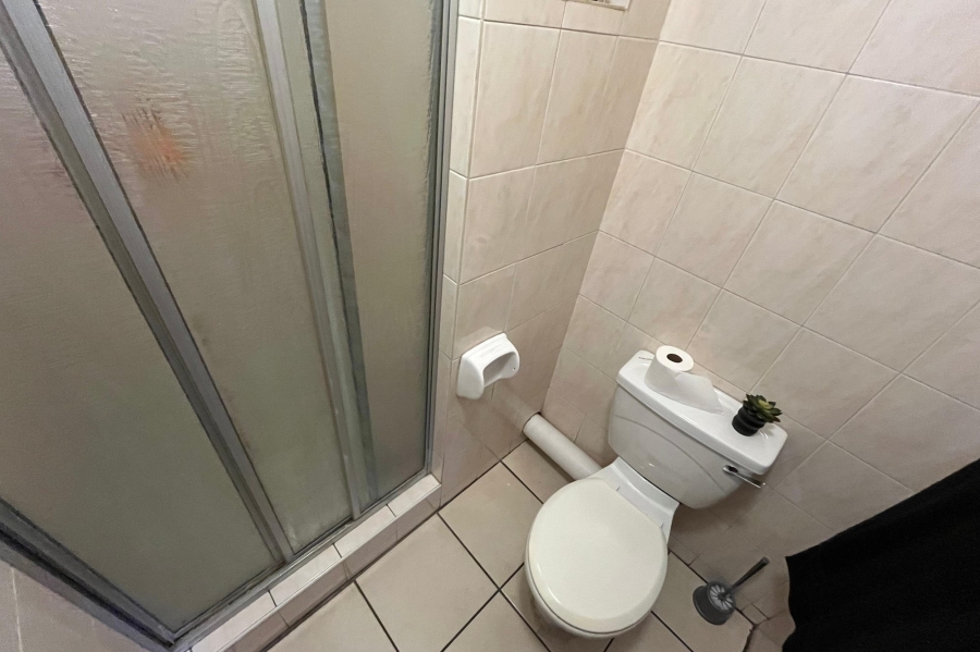 1 Bedroom Property for Sale in Hatfield Gauteng