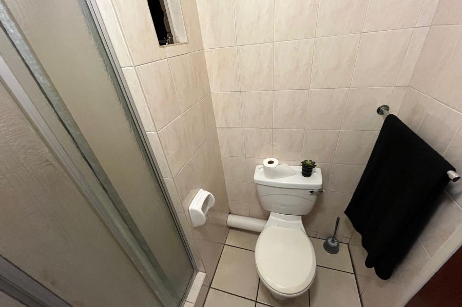 1 Bedroom Property for Sale in Hatfield Gauteng